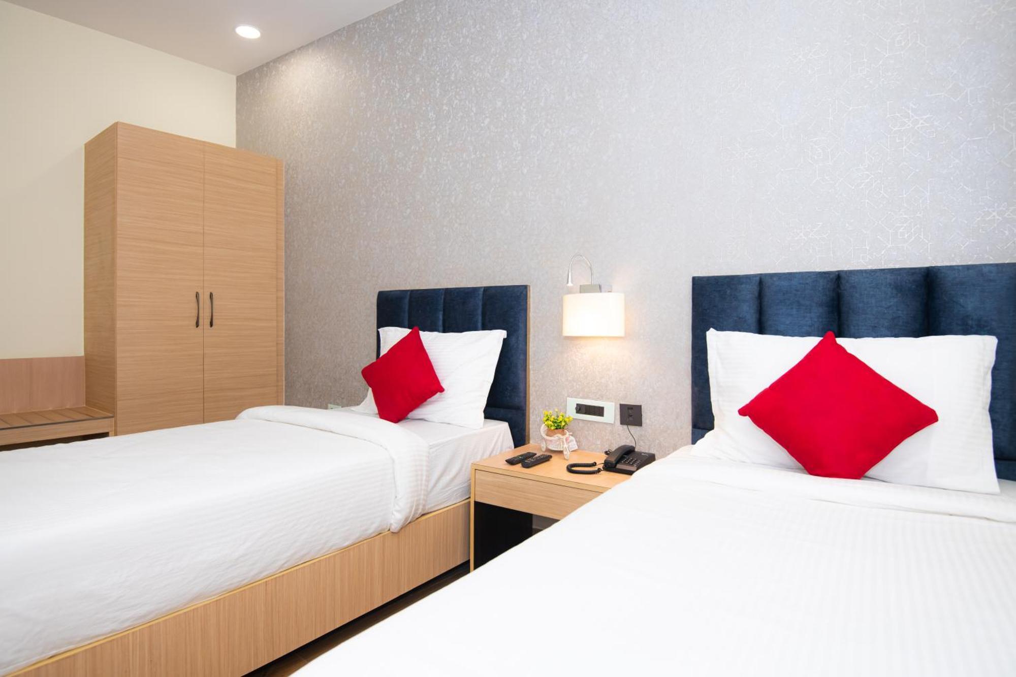 Hotel Avadh Classio Near By Ram Mandir Faizabad ภายนอก รูปภาพ